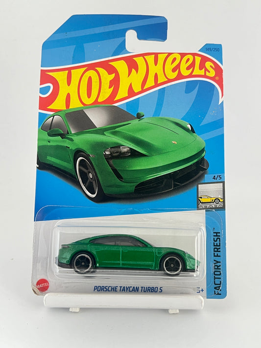PORSCHE TAYCAN TURBO S - GREEN - CARD CREASED- 4E - Its Fun- Hot wheels - matchbox - diecast