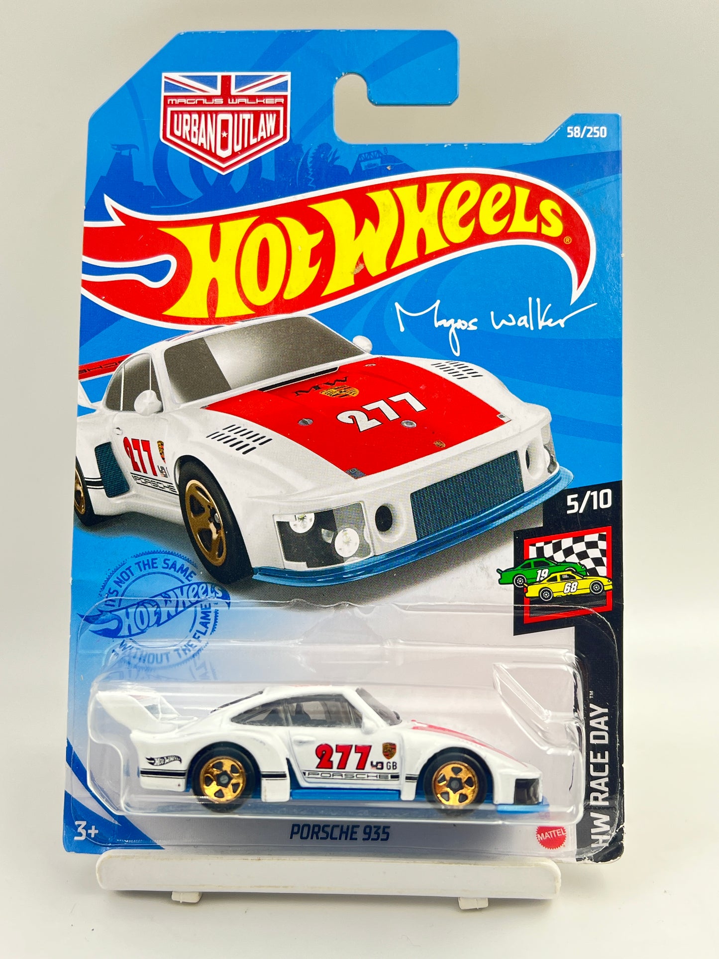SOFT CORNERS - IMPORTED - HOT WHEELS -  PORSCHE 935 - 4E