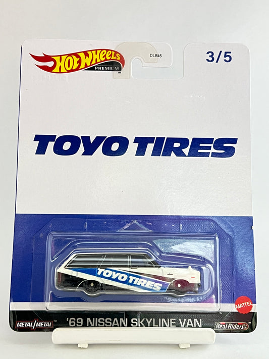 PREMIUM - 69 NISSAN SKYLINE VAN - 5A - Its Fun- Hot wheels - matchbox - diecast