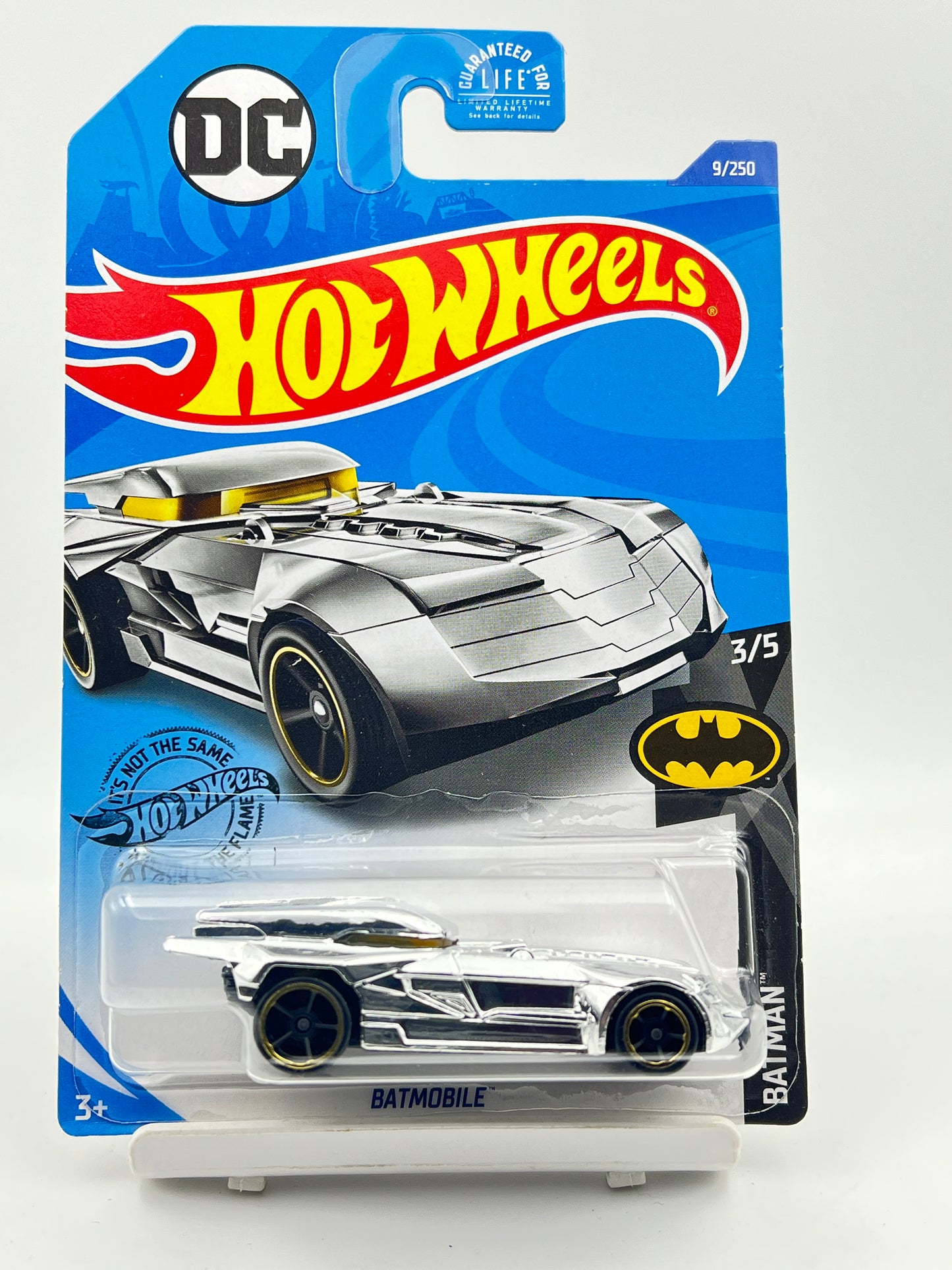 HOT WHEELS - BATMOBILE - 9B