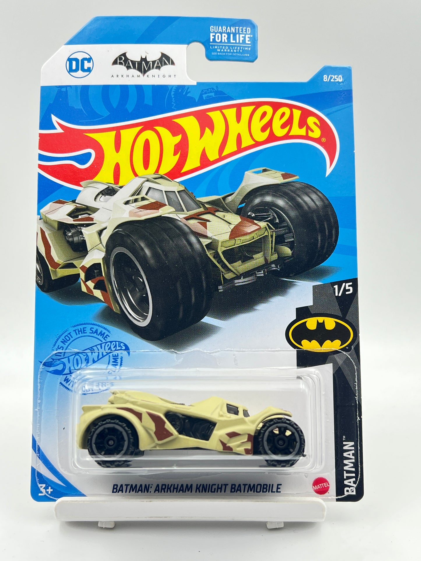 HOT WHEELS - BATMAN ARKHAM KNIGHT BATMOBILE - 9A