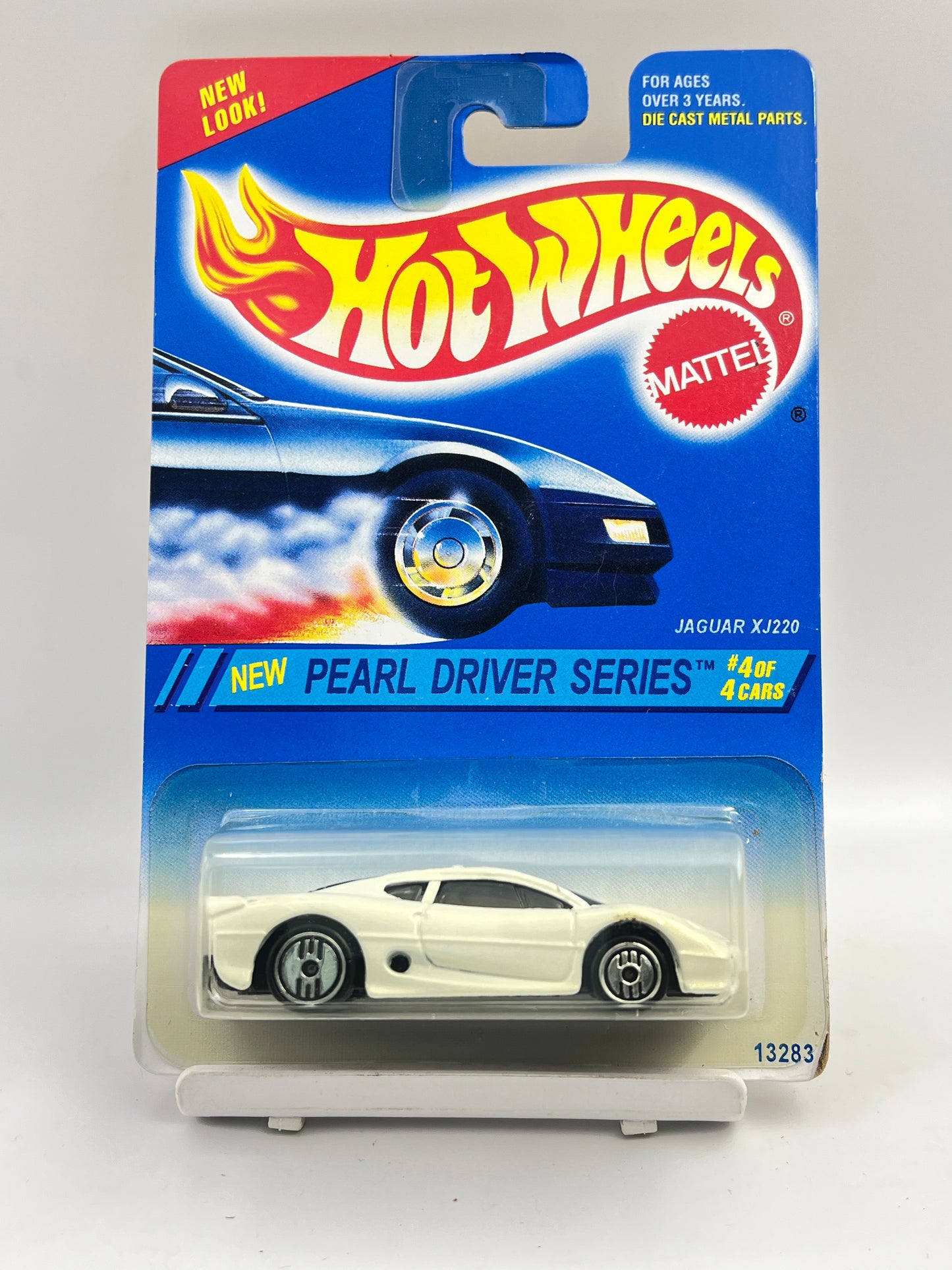 IMPORTED - HOT WHEELS -  JAGUAR XJ220 - WHITE - 4B