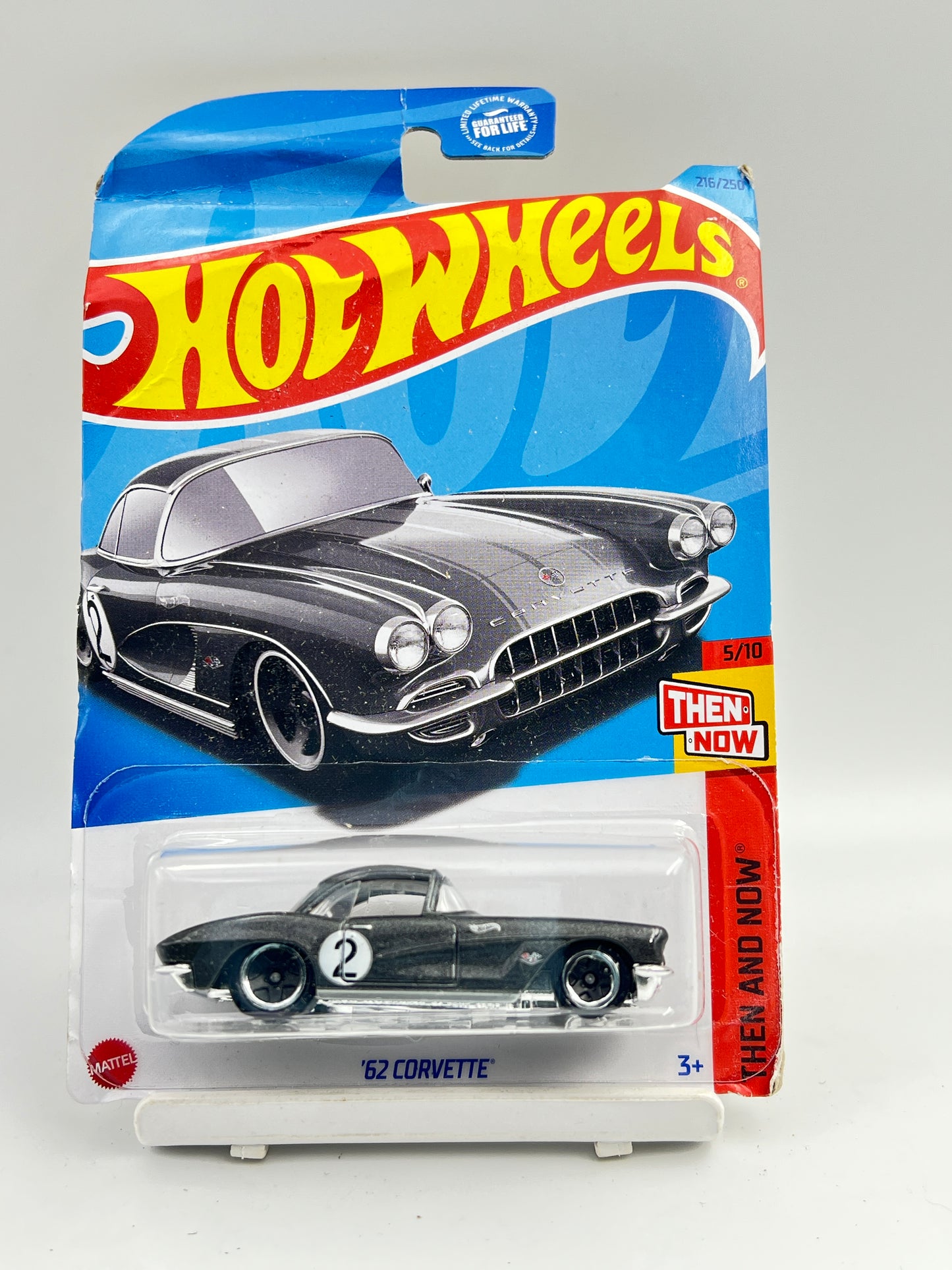 DAMAGED CARD - IMPORTED - HOT WHEELS -  62 CORVETTE - 7A