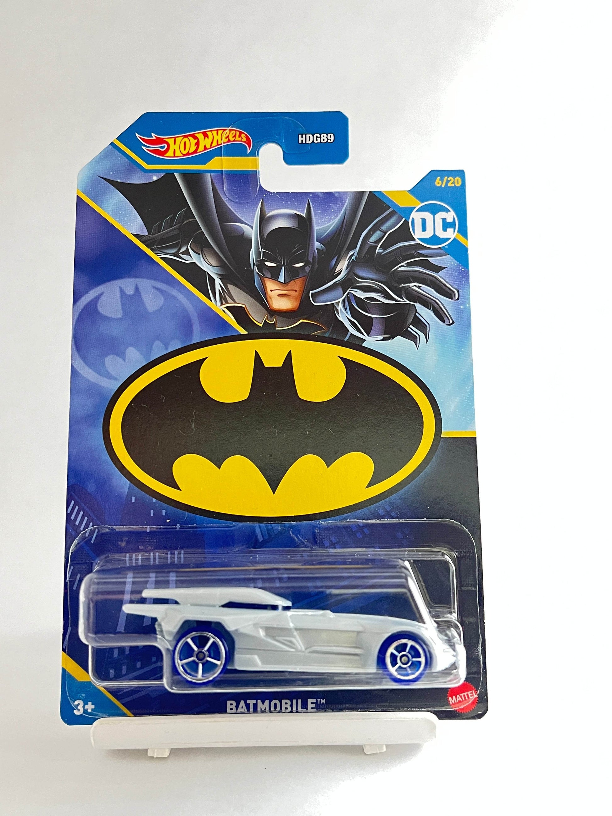 BLISTER CRACK - BATMOBILE GREYISH WHITE - 4F - Its Fun