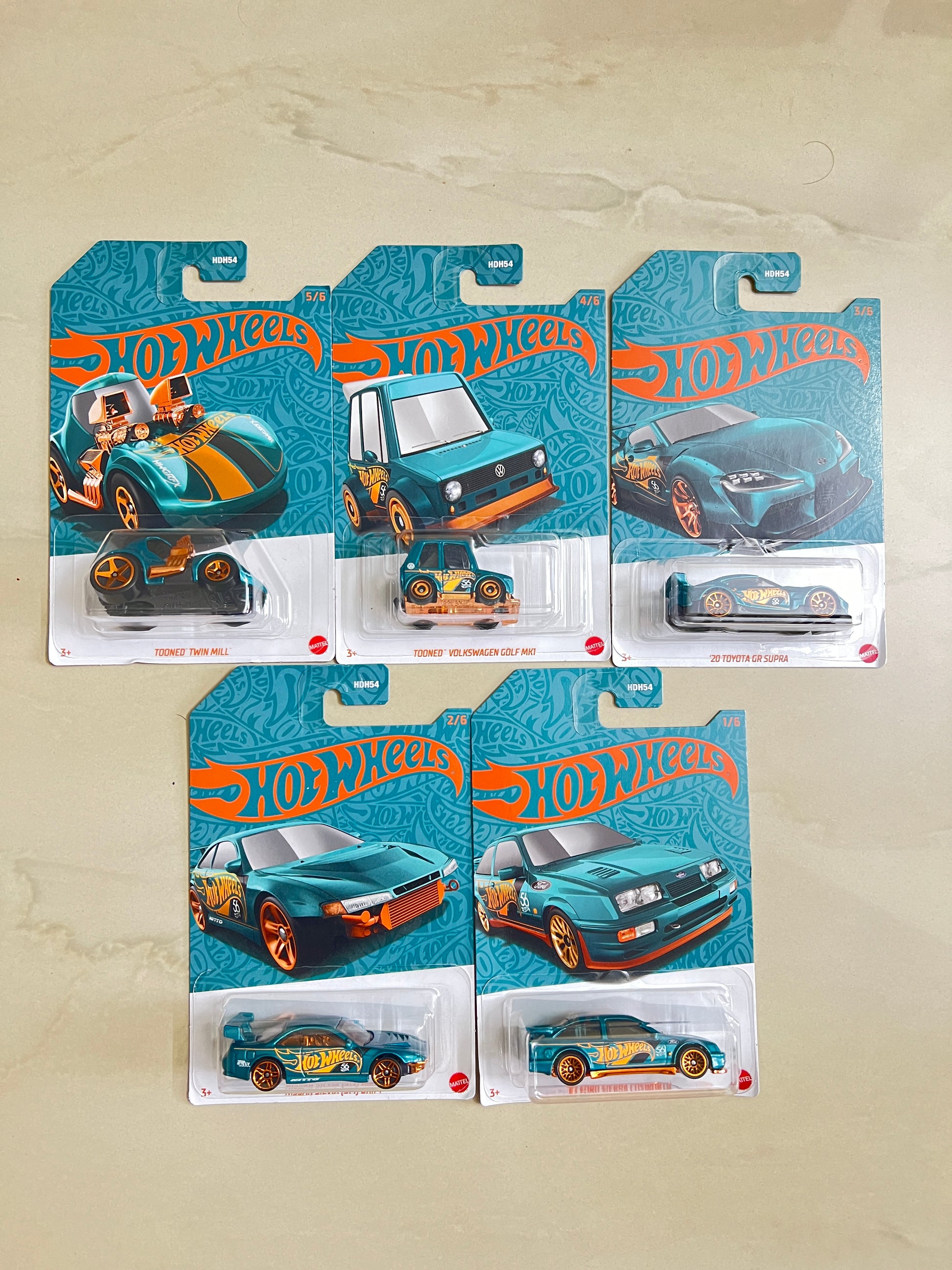 CHROME SERIES - SET OF 5 CARS - Its Fun- Hot wheels - matchbox - diecast