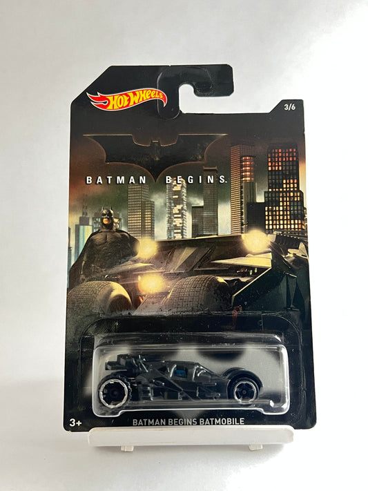BATMAN BEGINS BATMOBILE - 1B - Its Fun