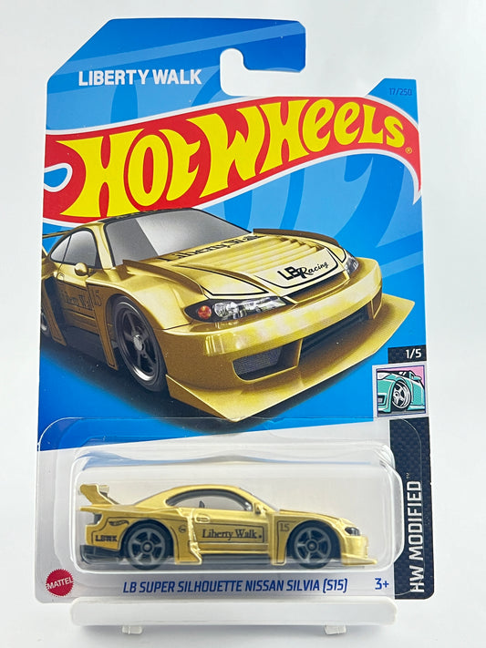 LB SUPER SILHOUETTE NISSAN SILVIA (S15) -GOLD -3B - Its Fun- Hot wheels - matchbox - diecast