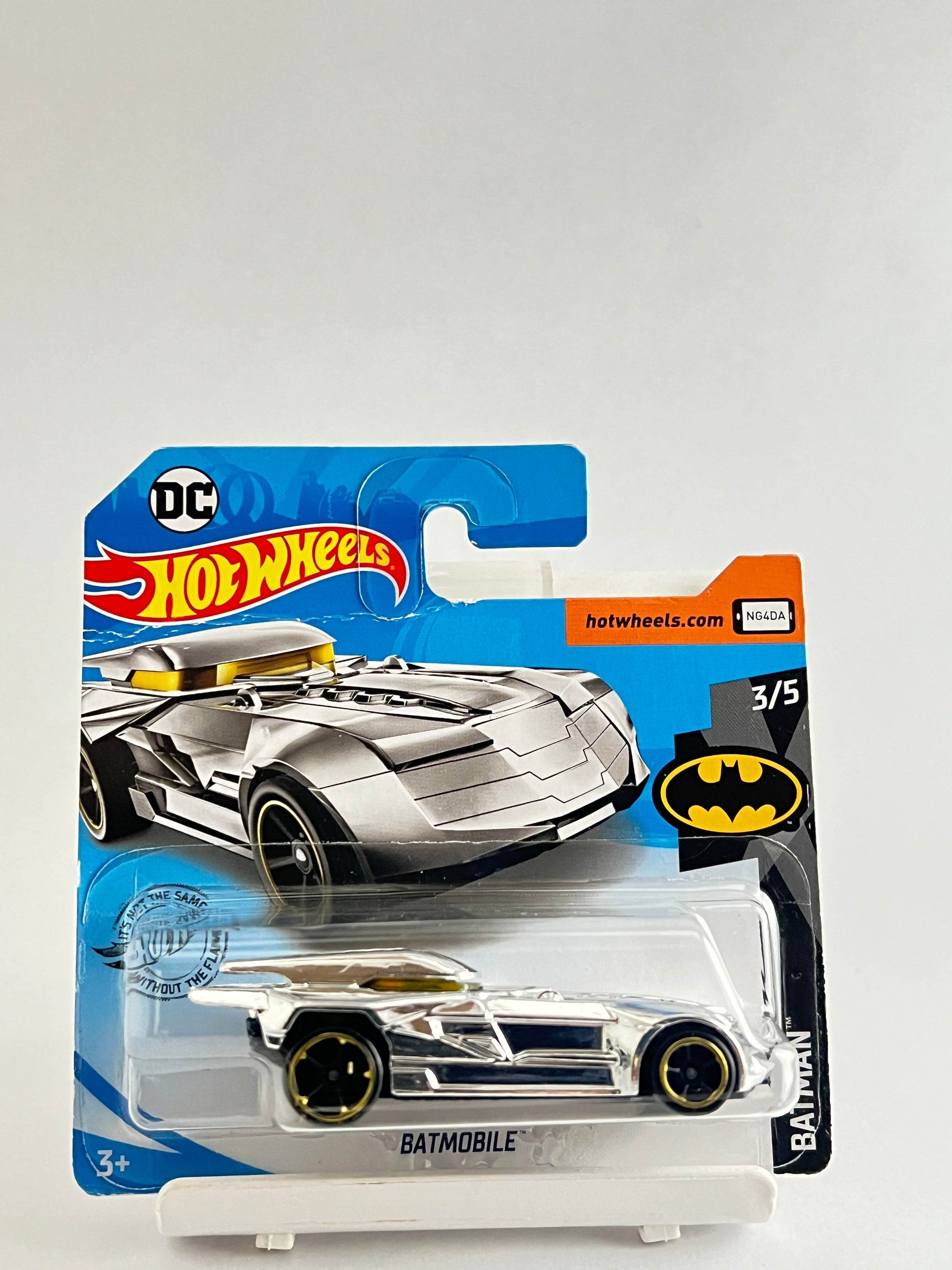 BATMOBILE - SILVER - 1C - Its Fun