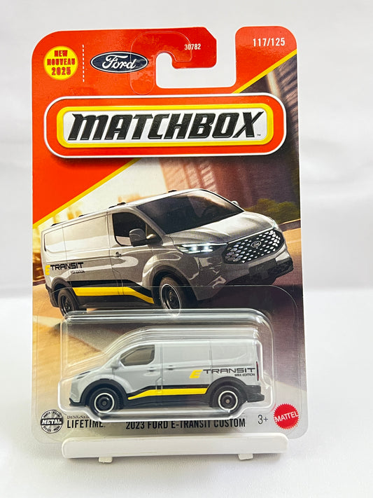 MATCHBOX - 2023 FORD E TRANSIT CUSTOM - ZX1