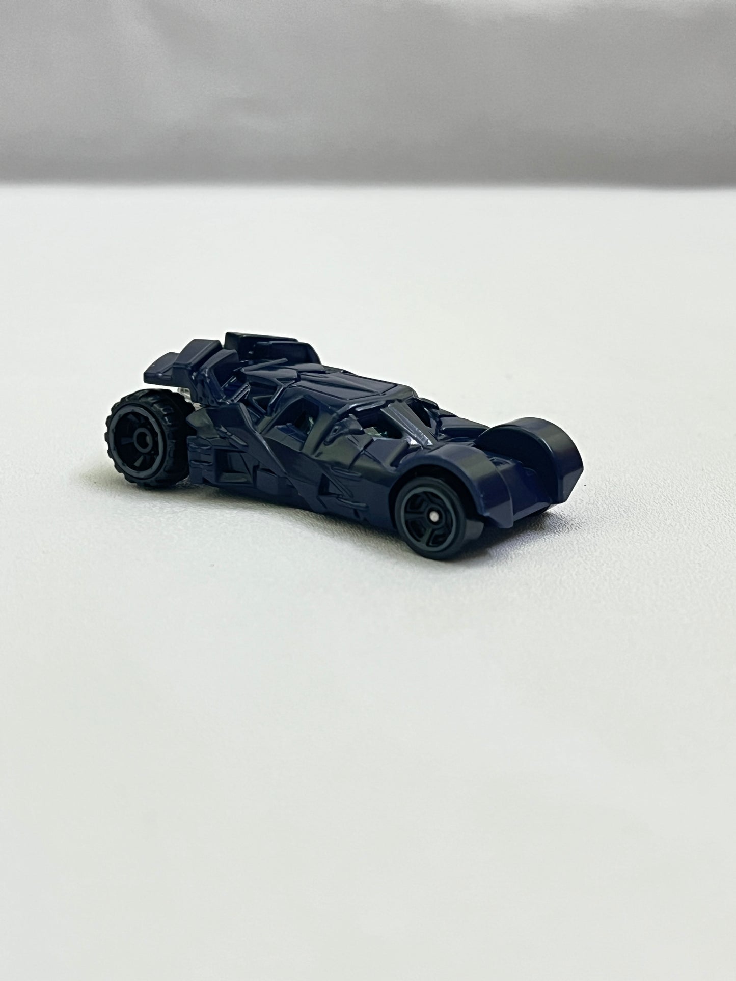 UNCARDED - THE DARK KNIGHT BATMOBILE