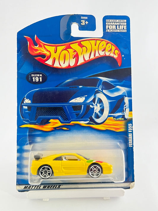 FERRARI F355 - SLIGHT CREASE IN CARD AT TOP - 3C - Its Fun- Hot wheels - matchbox - diecast