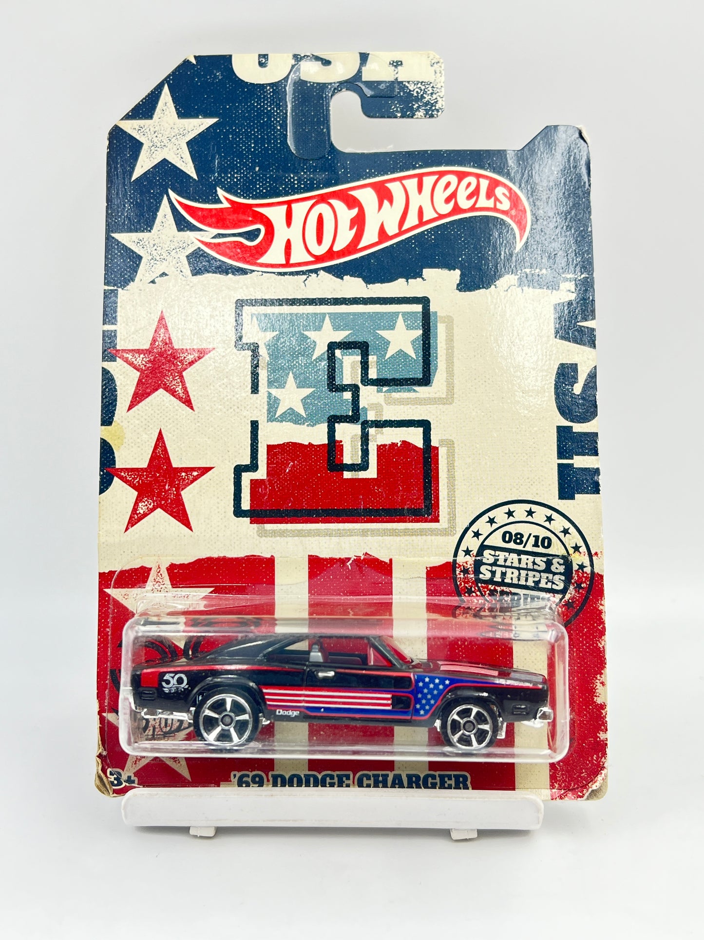MILD CARD DAMAGE - HOT WHEELS - 69 DODGE CHARGER - 3C