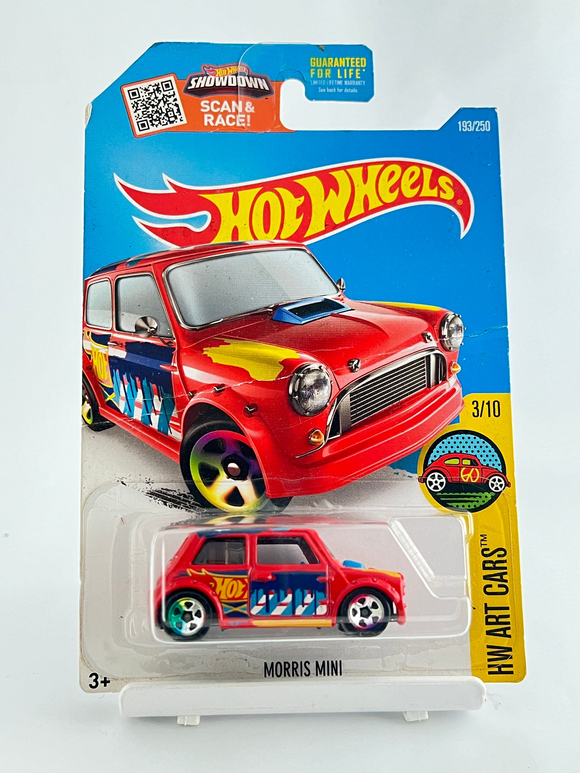 MORRIS MINI -RED- CREASED CARD - 1D - Its Fun- Hot wheels - matchbox - diecast