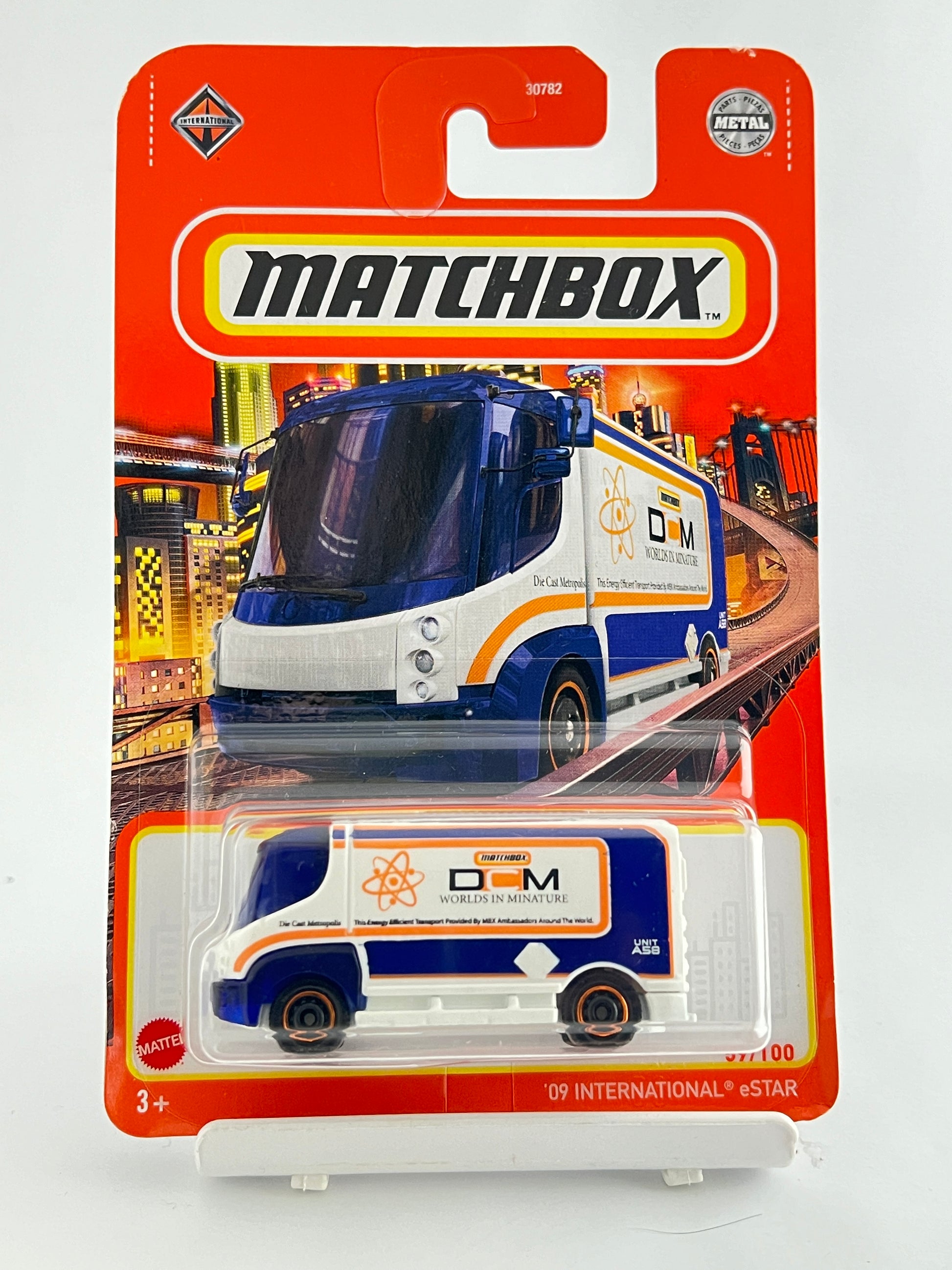 09 INTERNATIONAL ESTAR - Its Fun- Hot wheels - matchbox - diecast
