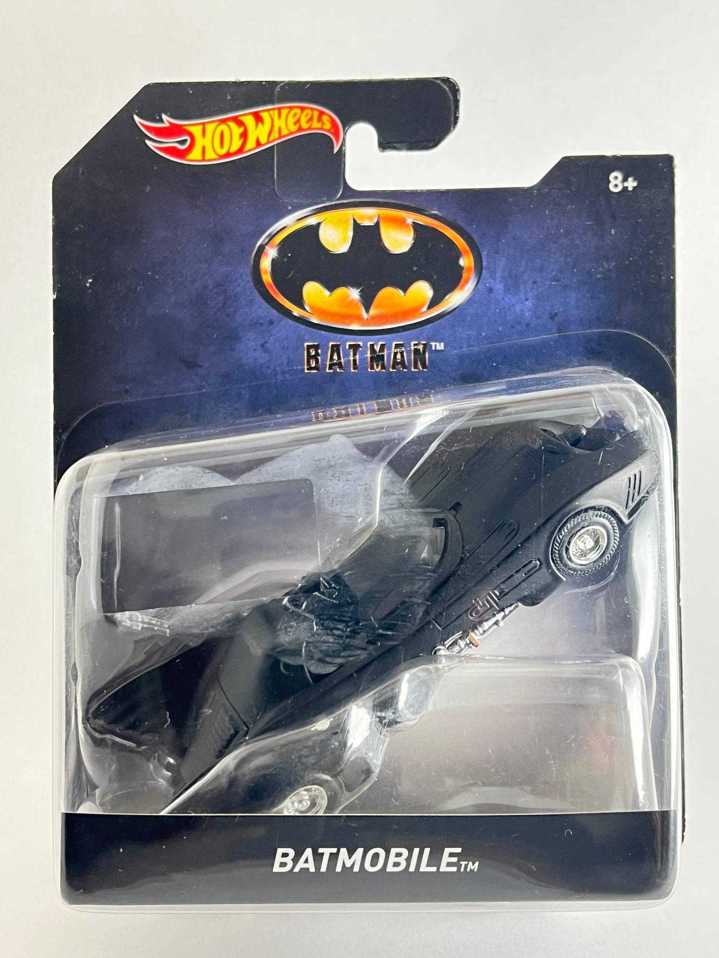 1:50 RATIO - BATMOBILE - GLUE STAIN IN BLISTER - Its Fun- Hot wheels - matchbox - diecast