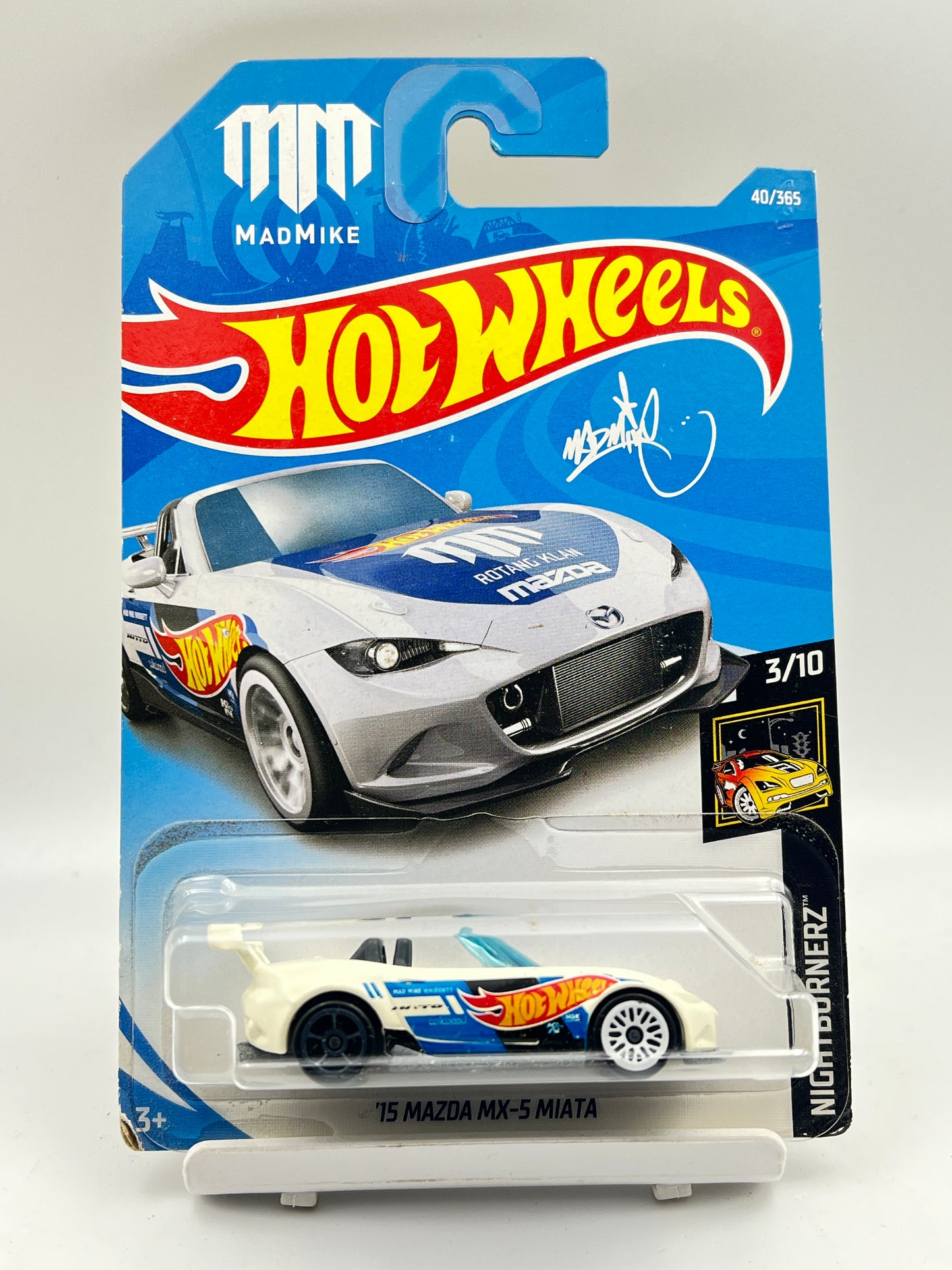HOT WHEELS - 15 MAZDA MX-5 MIATA - 6D