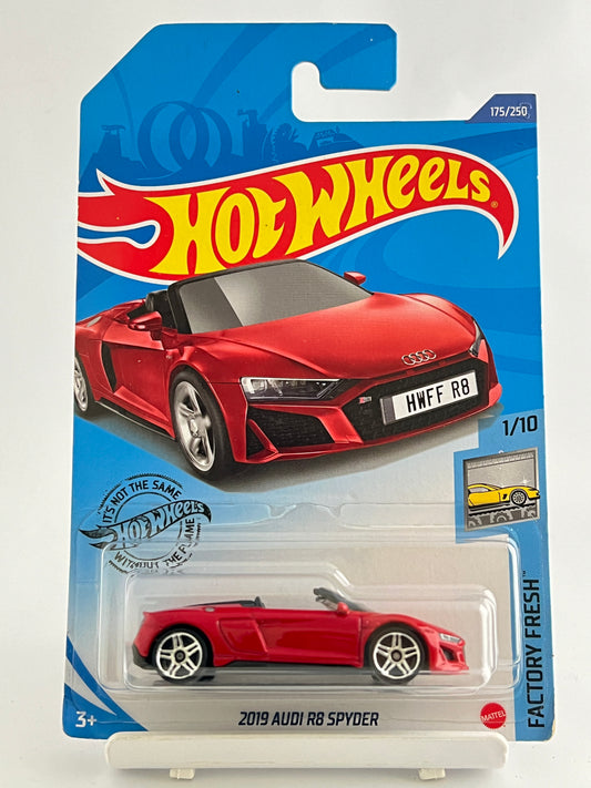 2019 AUDI R8 SPYDER -RED- 4C - Its Fun- Hot wheels - matchbox - diecast