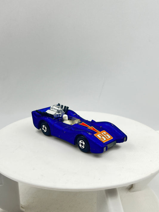 PRE-OWNED - MATCHBOX SUPERFAST - BLUE SHARK (FULL METAL)