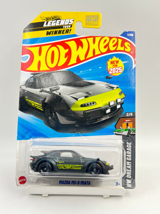 SOFT CORNERS - IMPORTED - HOT WHEELS -  MAZDA MX-5 MIATA - LEGENDS TOUR - 3A