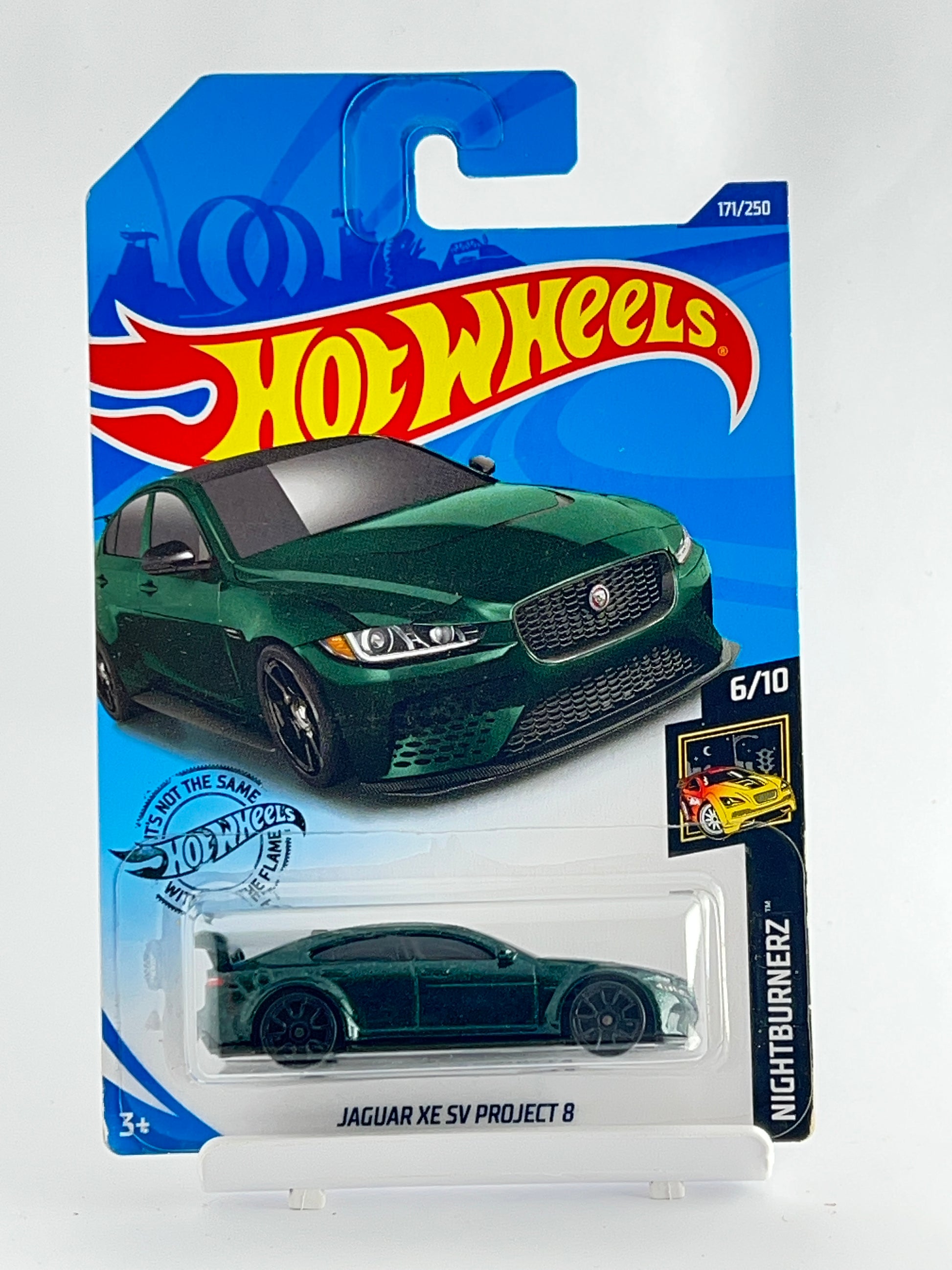 JAGUAR XE SV PROJECT 8 - GREEN - Its Fun