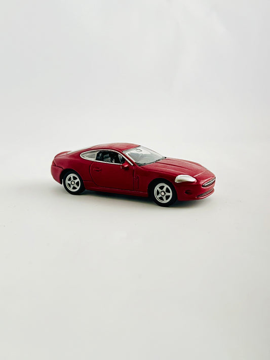 WELLY - JAGUAR XE COUPE - MILD SCRATCHES IN CAR - Its Fun- Hot wheels - matchbox - diecast