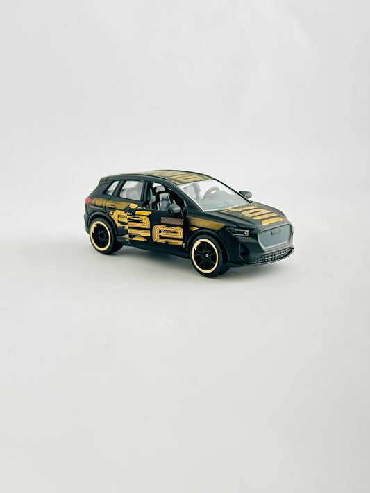 MAJORETTE AUDI Q4 E-TRON - Its Fun- Hot wheels - matchbox - diecast