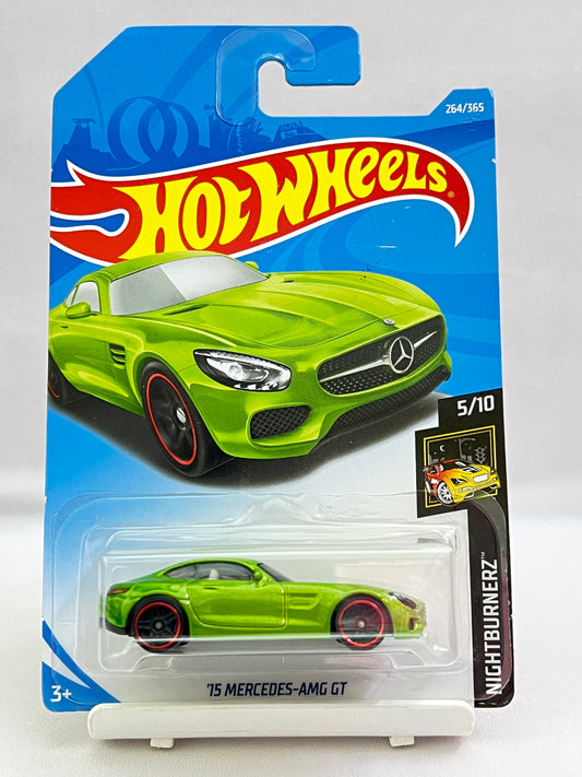 HOT WHEELS - 15 MERCEDES AMG GT - GREEN - 4D