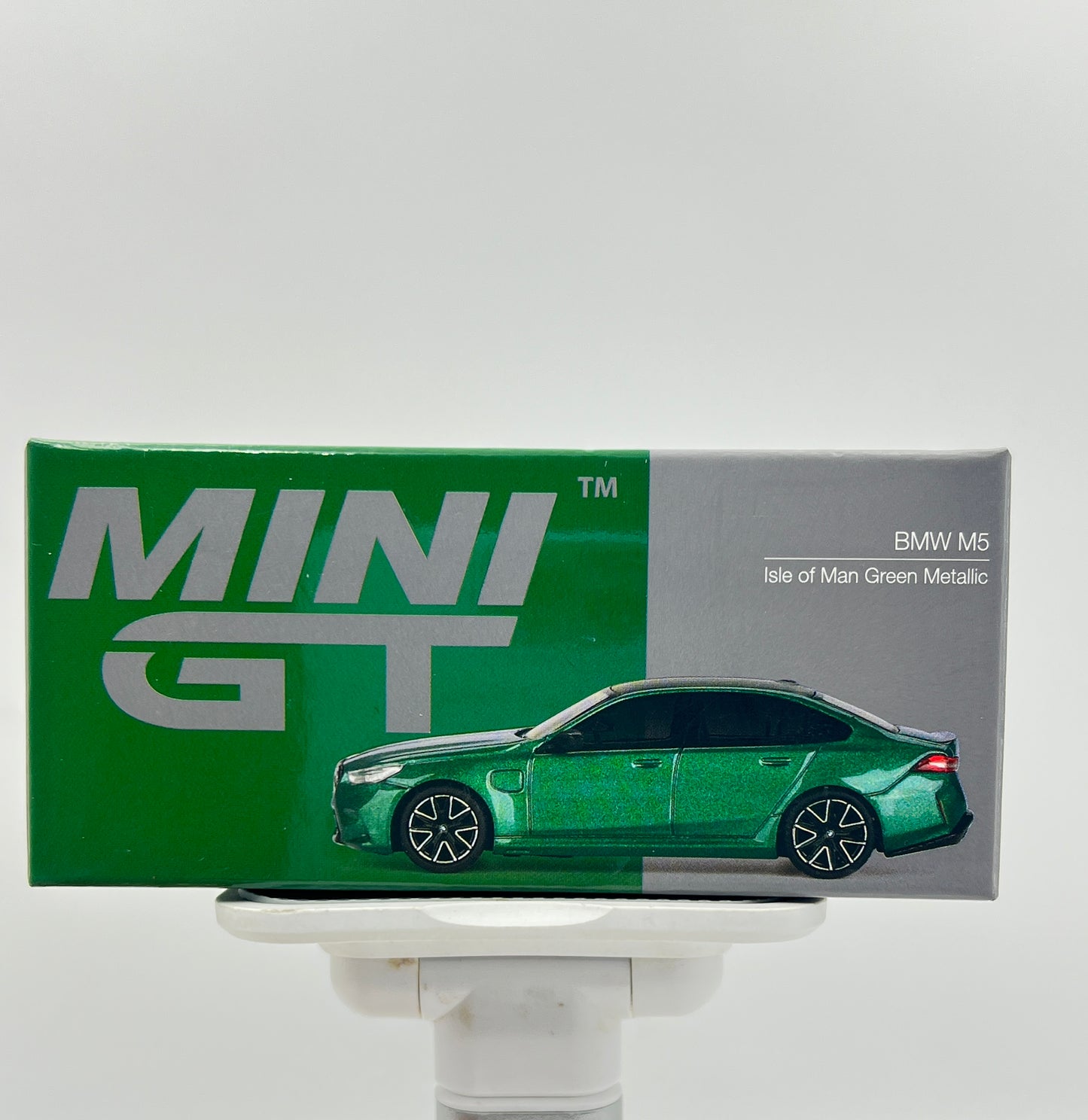 MINI GT - UNSEALED -#1086 BMW M5