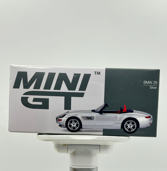 MINI GT - UNSEALED - #998 - BMW Z8