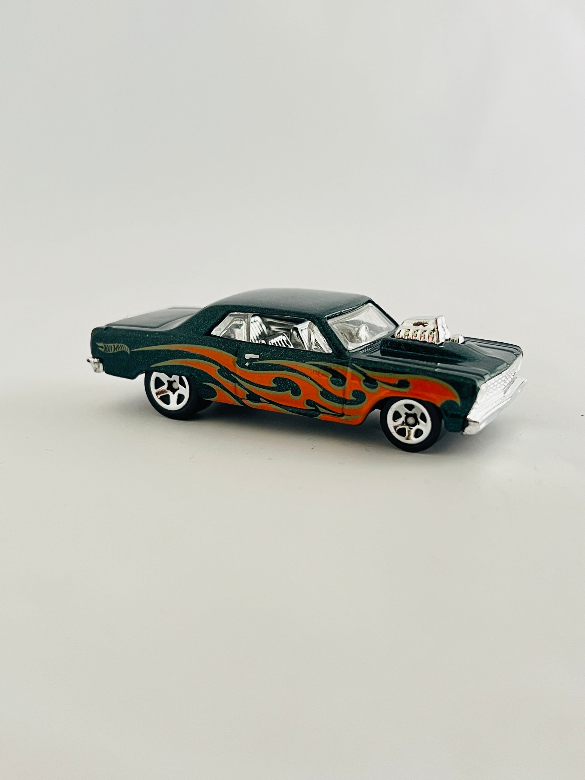 UNCARDED - 64 CHEVELLE SS - Its Fun- Hot wheels - matchbox - diecast
