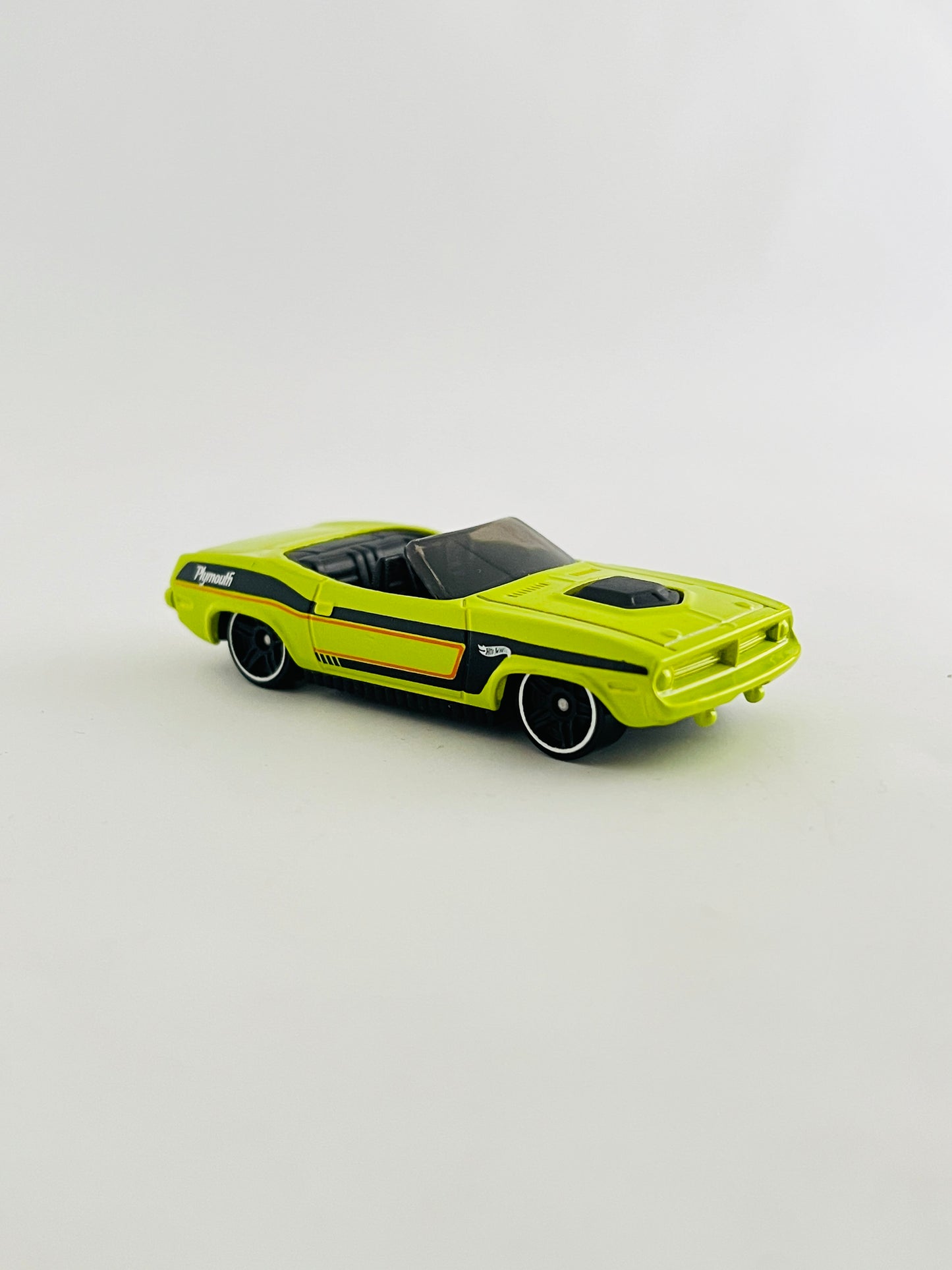 PLYMOUTH BARRACUDA - Its Fun- Hot wheels - matchbox - diecast
