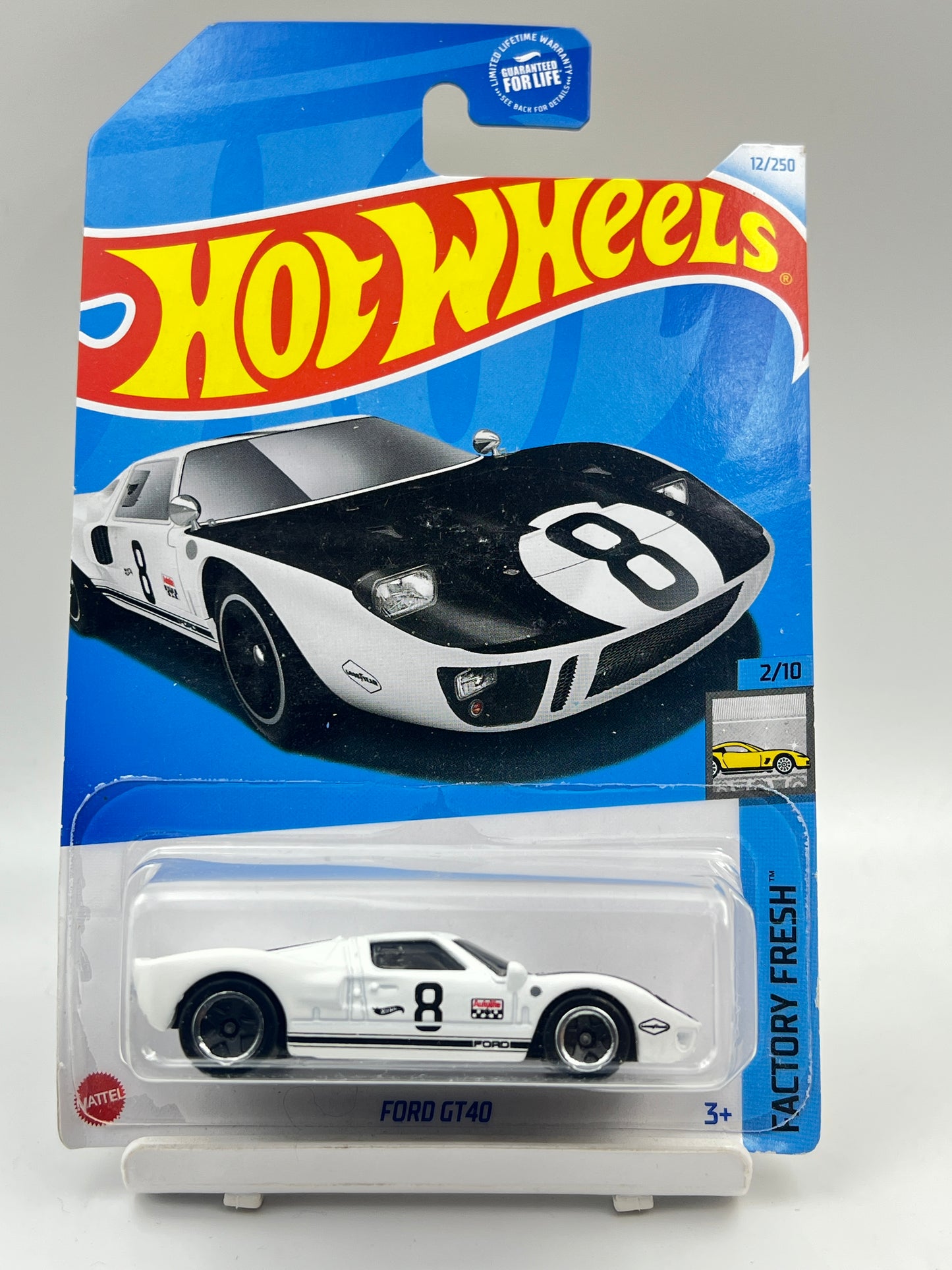 IMPORTED - HOT WHEELS -  FORD GT40 - WHITE - 6D