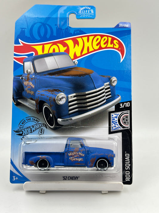 CREASED CARD - IMPORTED - HOT WHEELS -  52 CHEVY - 4F