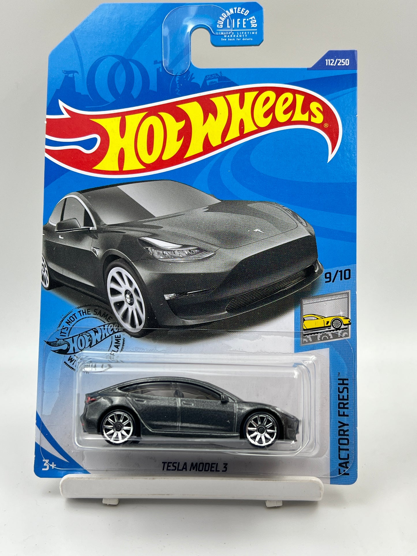 IMPORTED - HOT WHEELS -  TESLA MODEL 3 - BLACK - 7A