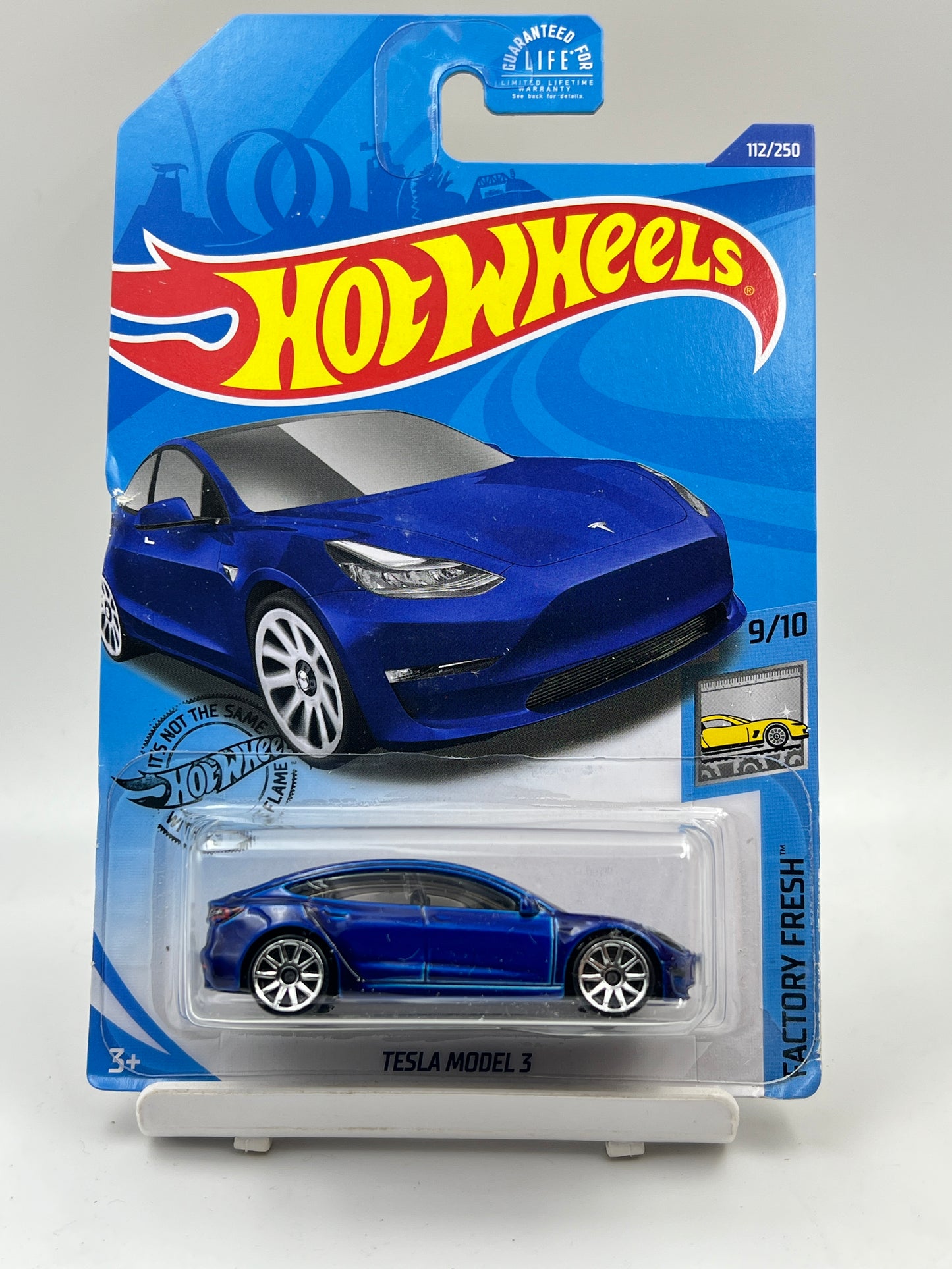 IMPORTED - HOT WHEELS -  TESLA MODEL 3 - BLUE - 7A
