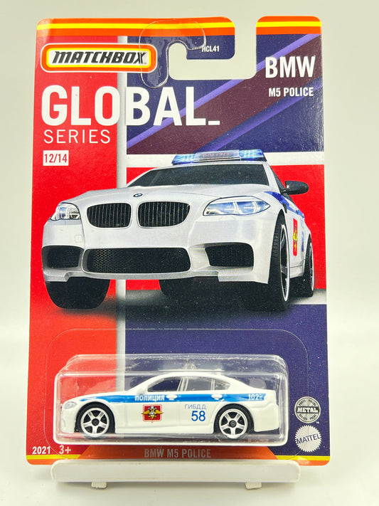 SOFT CORNERS - MATCHBOX - BMW M5 POLICE - ZX5