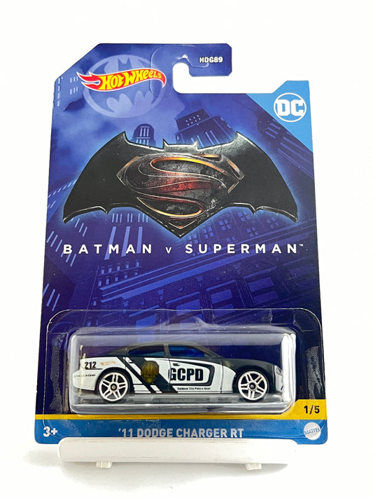 11 DODGE CHARGER RT - BATMAN VS SUPERMAN - 5D - Its Fun- Hot wheels - matchbox - diecast