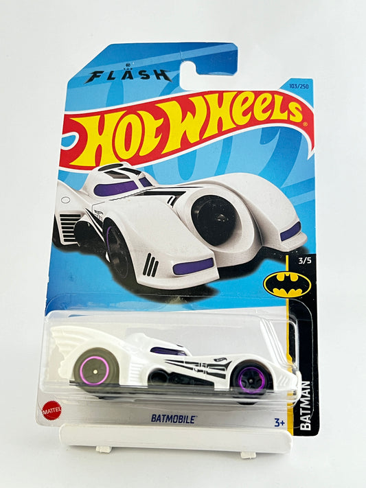 BATMOBILE - THE FLASH -5D - Its Fun- Hot wheels - matchbox - diecast