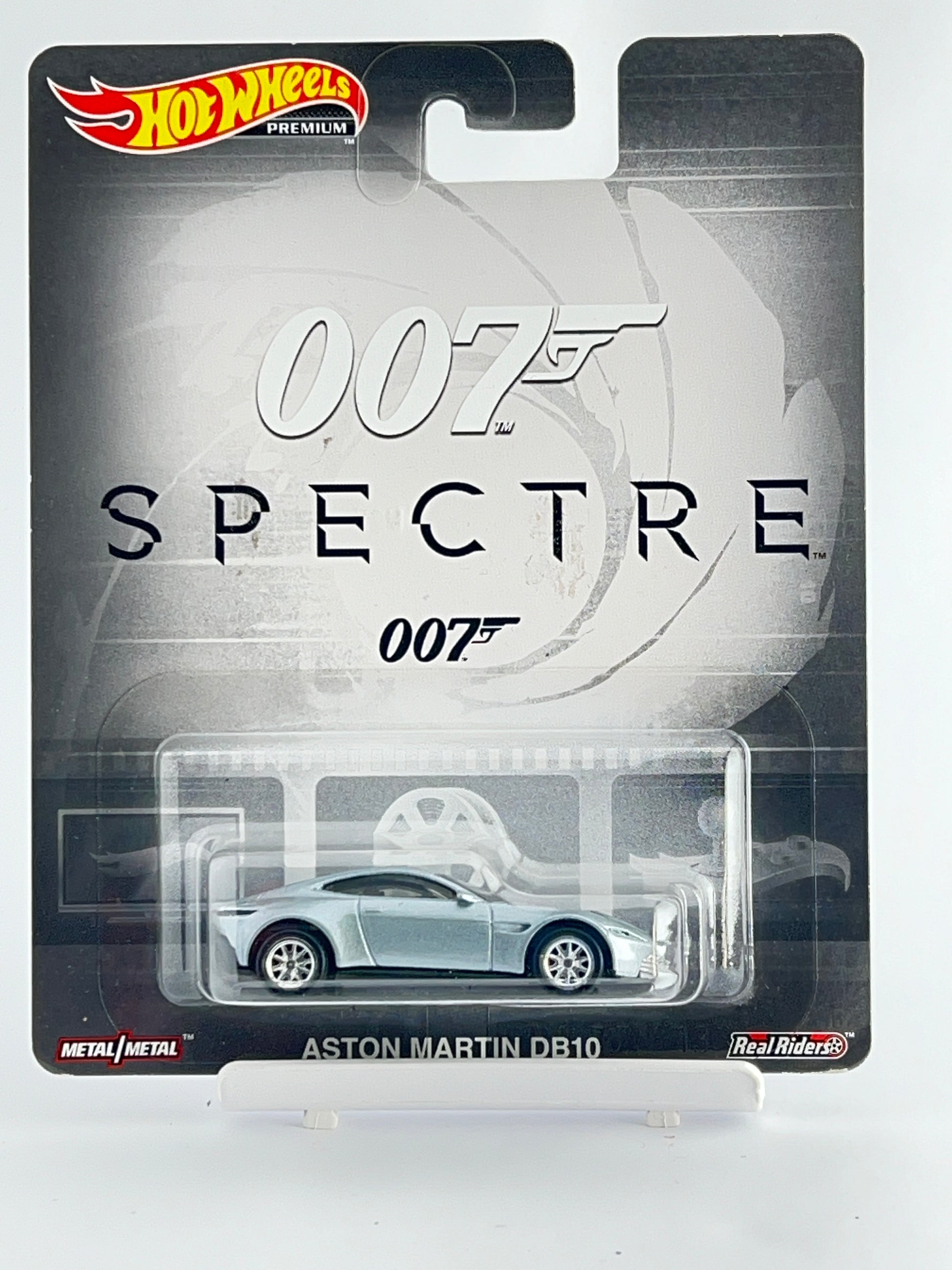 ASTON MARTIN DB10 - Its Fun