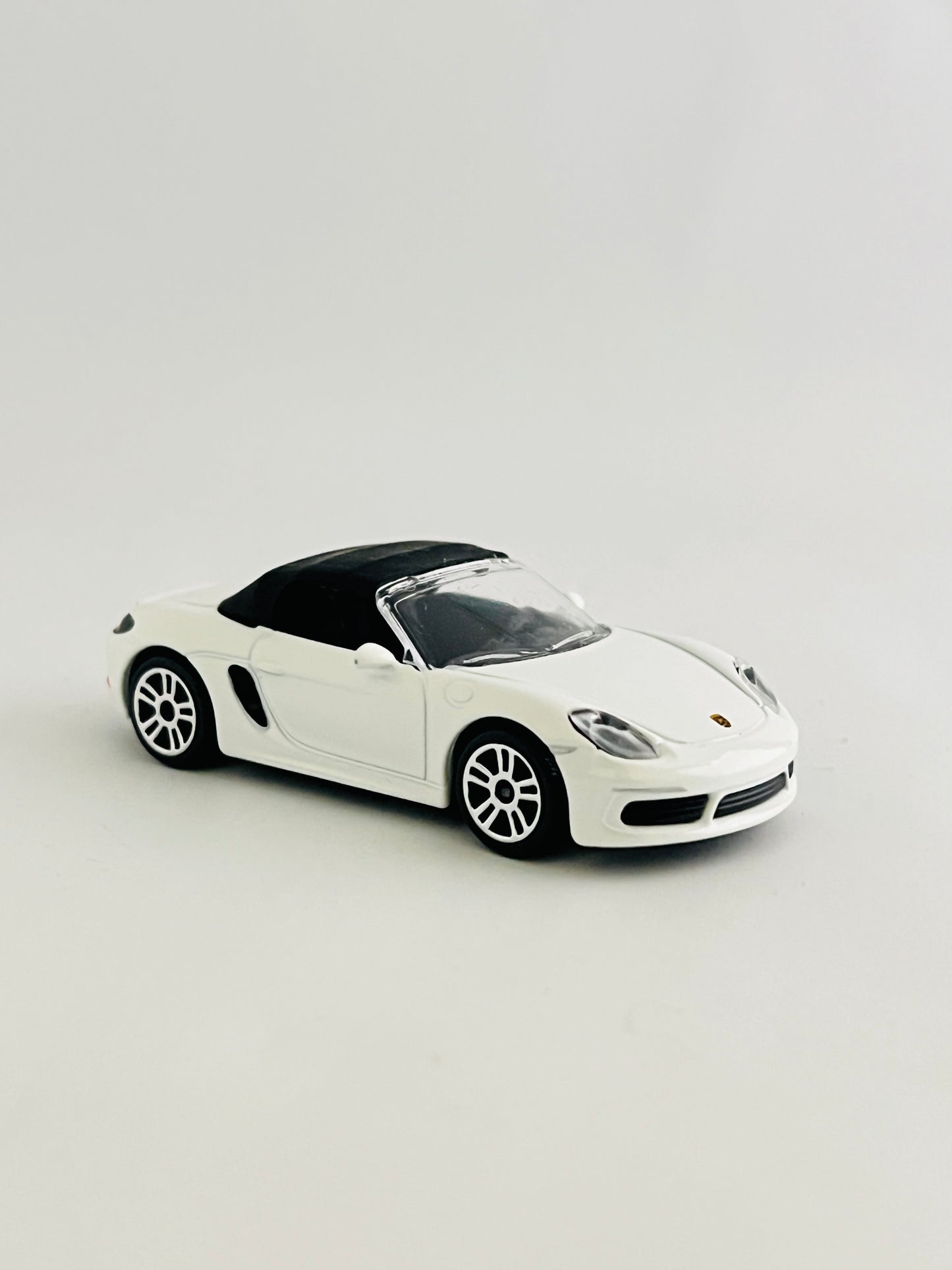 UNCARDED - MAJORETTE - PORSCHE 718 BOXTER - WHITE WITH SUSPENSION - Its Fun- Hot wheels - matchbox - diecast