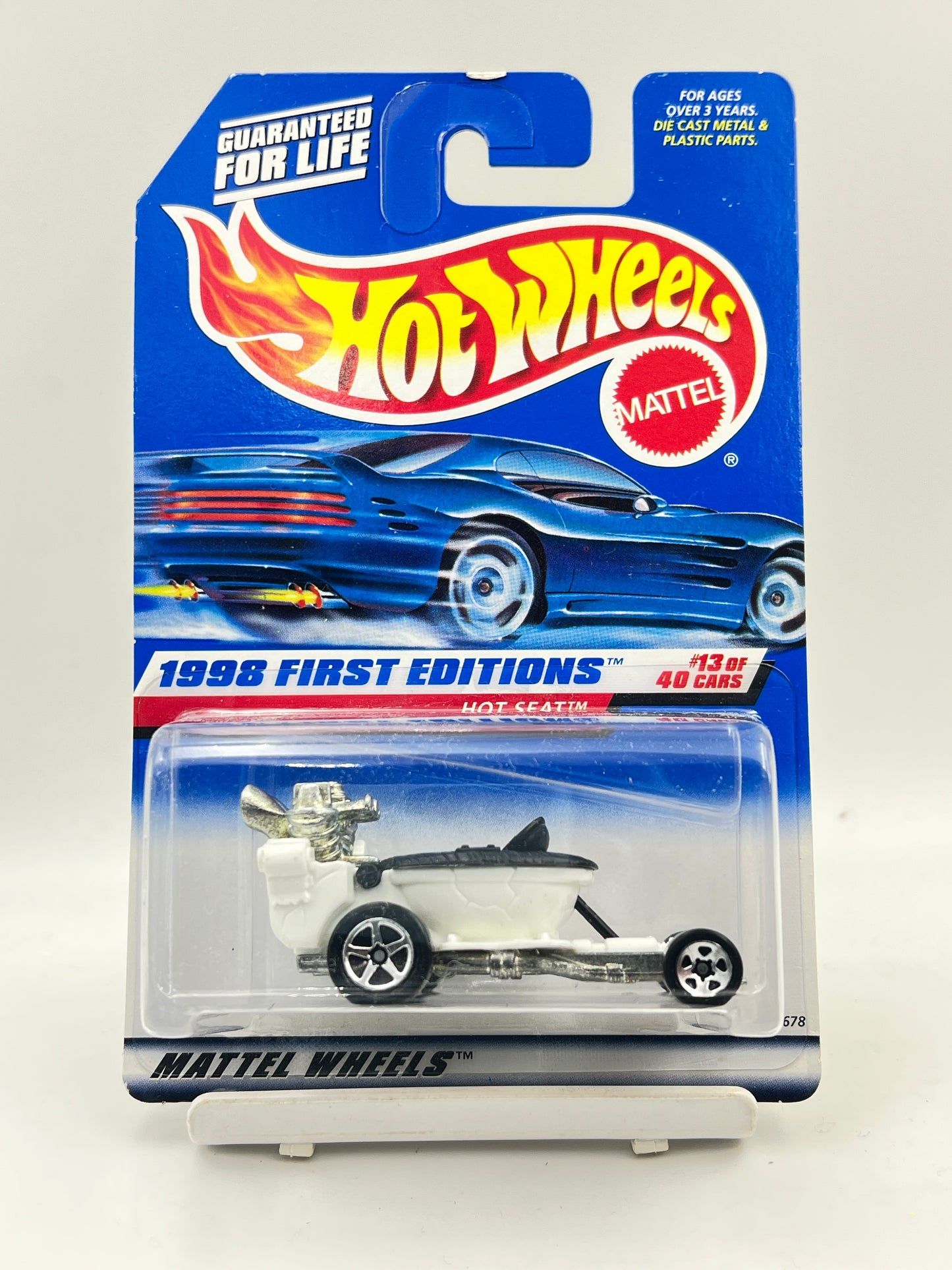 IMPORTED - HOT WHEELS -  HOT SEAT - MOVING PARTS - 6C