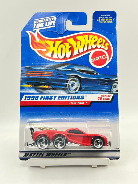 CREASED - IMPORTED - HOT WHEELS - TOW JAM - RED - 6C