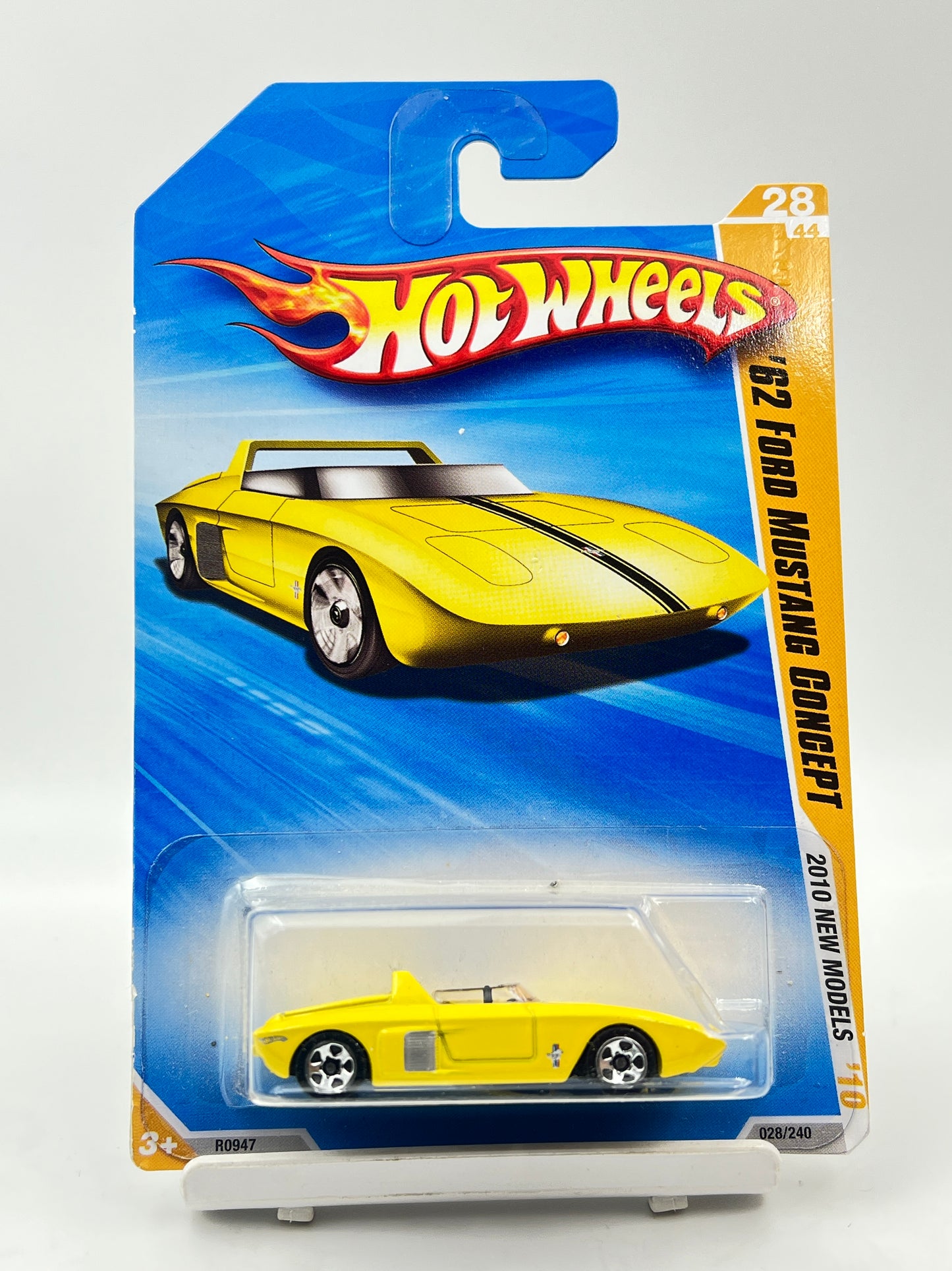IMPORTED - HOT WHEELS -  62 FORD MUSTANG CONCEPT - 7A