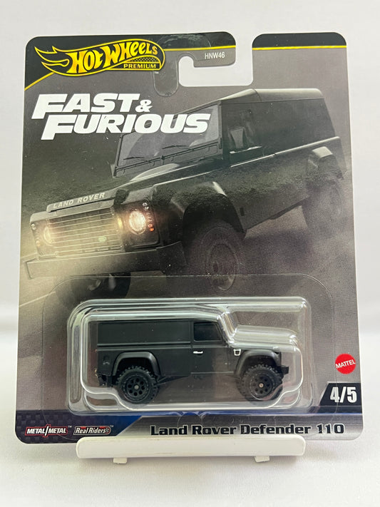 HOT WHEELS - PREMIUM - LAND ROVER DEFENDER 110 - 5C