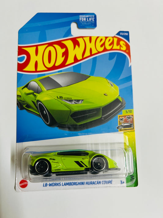 MILD CREASE - LB WORKS LAMBORGHINI HURACAN COUPE - GREEN - 4G - Its Fun- Hot wheels - matchbox - diecast