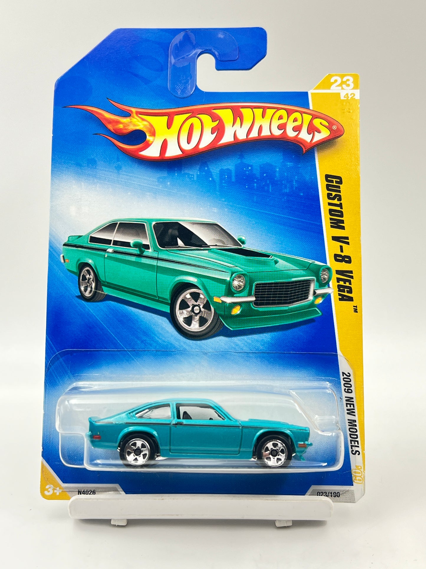 IMPORTED - HOT WHEELS -  CUSTOM V-8 VEGA - 6A