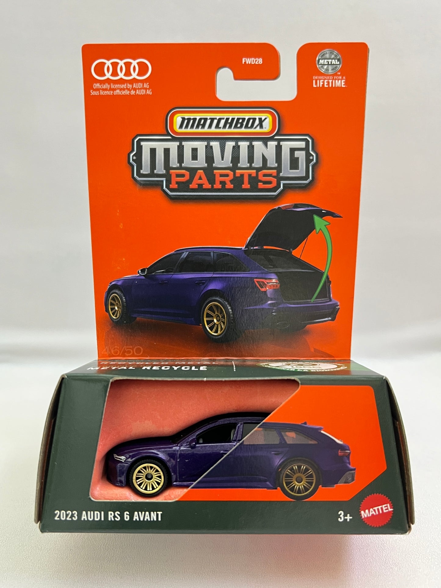 MATCHBOX MOVING PARTS - 2023 AUDI RS6 AVANT - ZX4