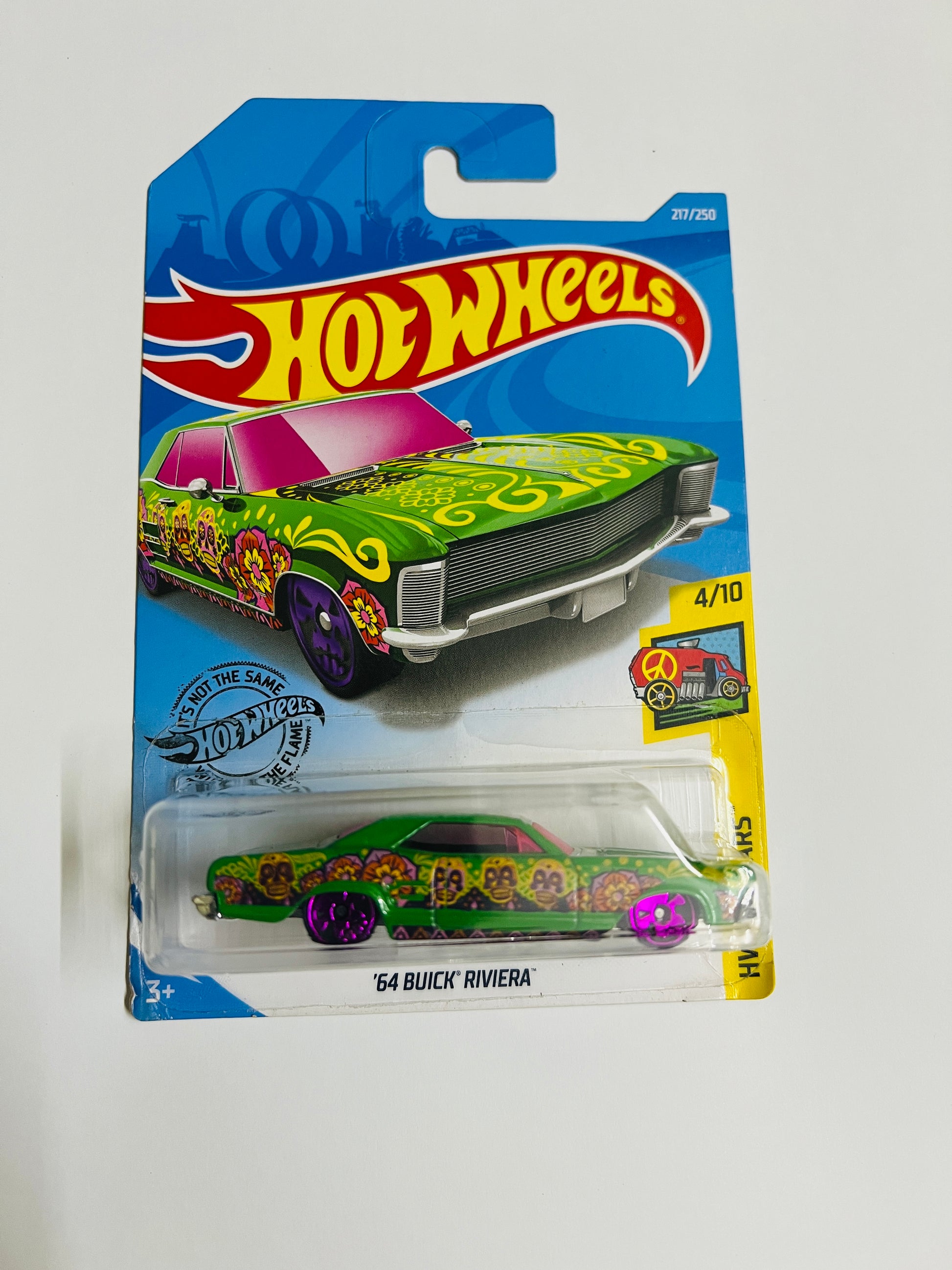 64 BUICK RIVIERA - 4F - Its Fun- Hot wheels - matchbox - diecast