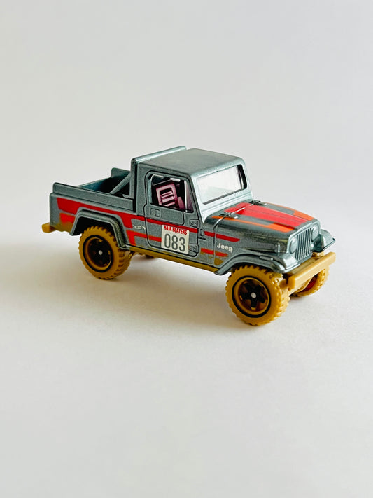 UNCARDED - JEEP SCRAMBLER - Its Fun- Hot wheels - matchbox - diecast