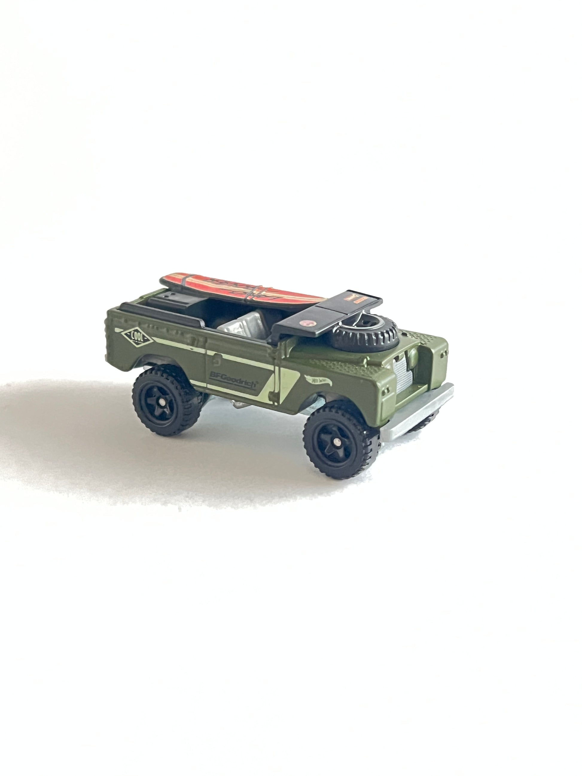 UNCARDED - LAND ROVER SERIES II - Its Fun- Hot wheels - matchbox - diecast